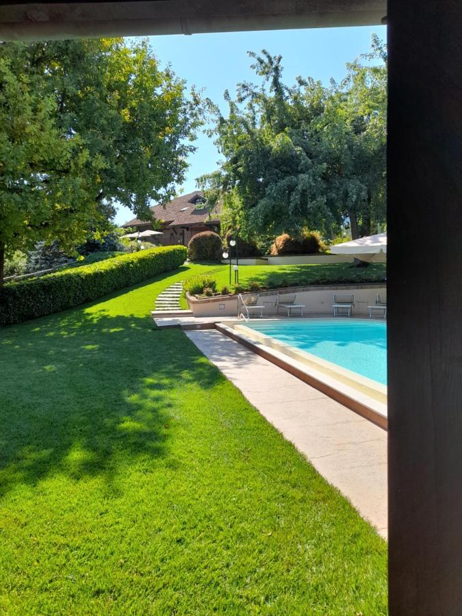 Tenuta Degli Angeli Rossi Asti Exterior foto